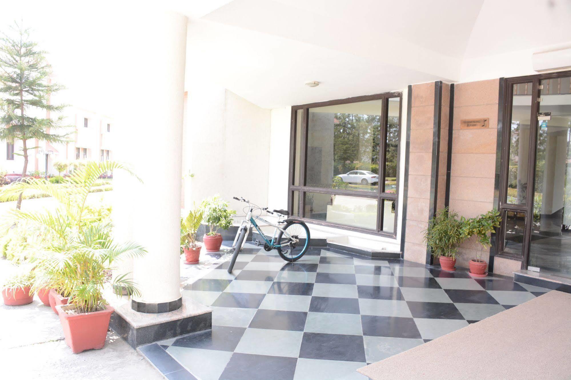فندق Rishīkeshفي  Naturoville Ayurvedic And Yoga Retreat المظهر الخارجي الصورة