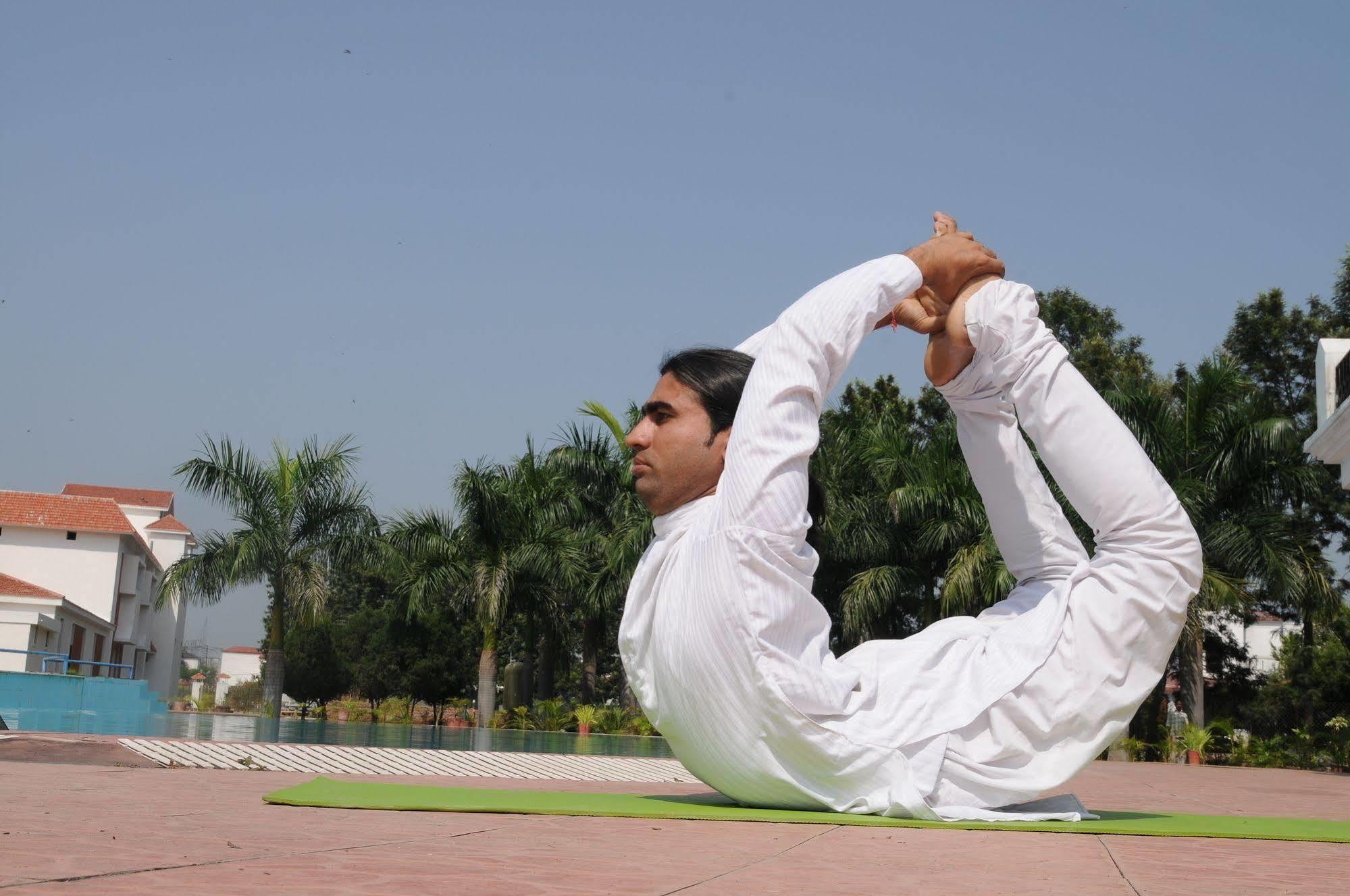 فندق Rishīkeshفي  Naturoville Ayurvedic And Yoga Retreat المظهر الخارجي الصورة